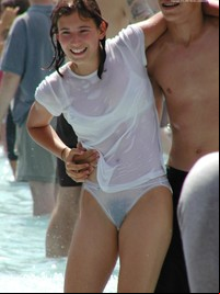 Public Upskirt Photo candid teens flashing public upskirt panties ass voyeu